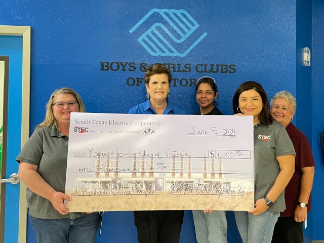 Boys and Girls Club of Victoria check presentation