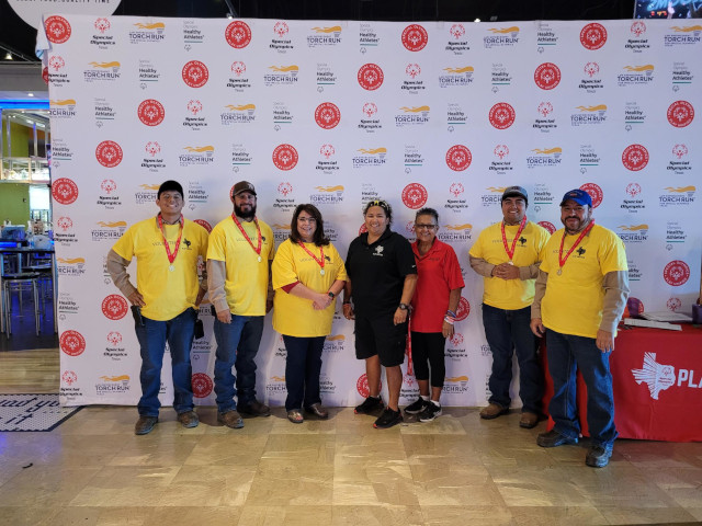 STEC and Special Olympics Volunteers